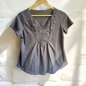 Halo & Hazard Gray Crochet Lace Short Sleeve Tee, S